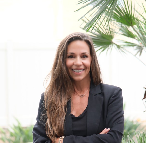 Agent Melissa Squires